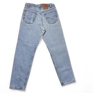 Levi’s Jeans 550 90s Vintage USA made Vintage 90s Red Tab Light Wash Faded Denim